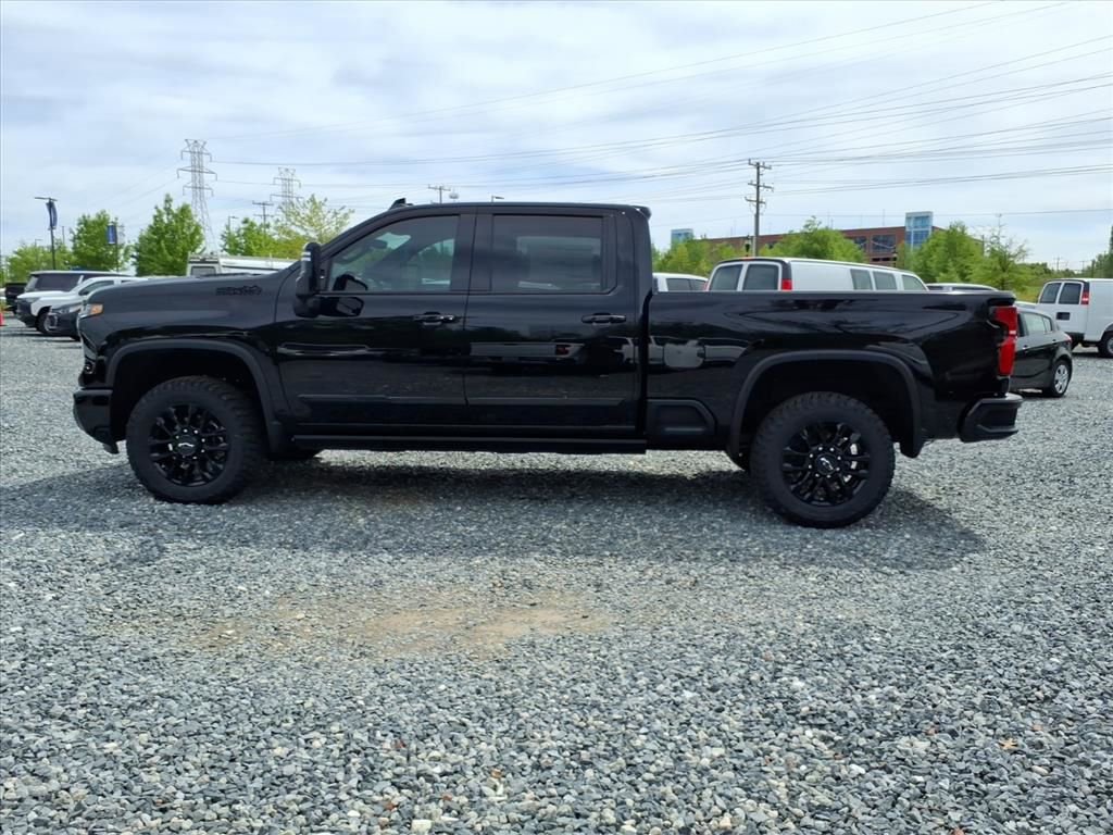 New 2026 Chevrolet Silverado 2500 High Country w/ Midnight Edition image 34
