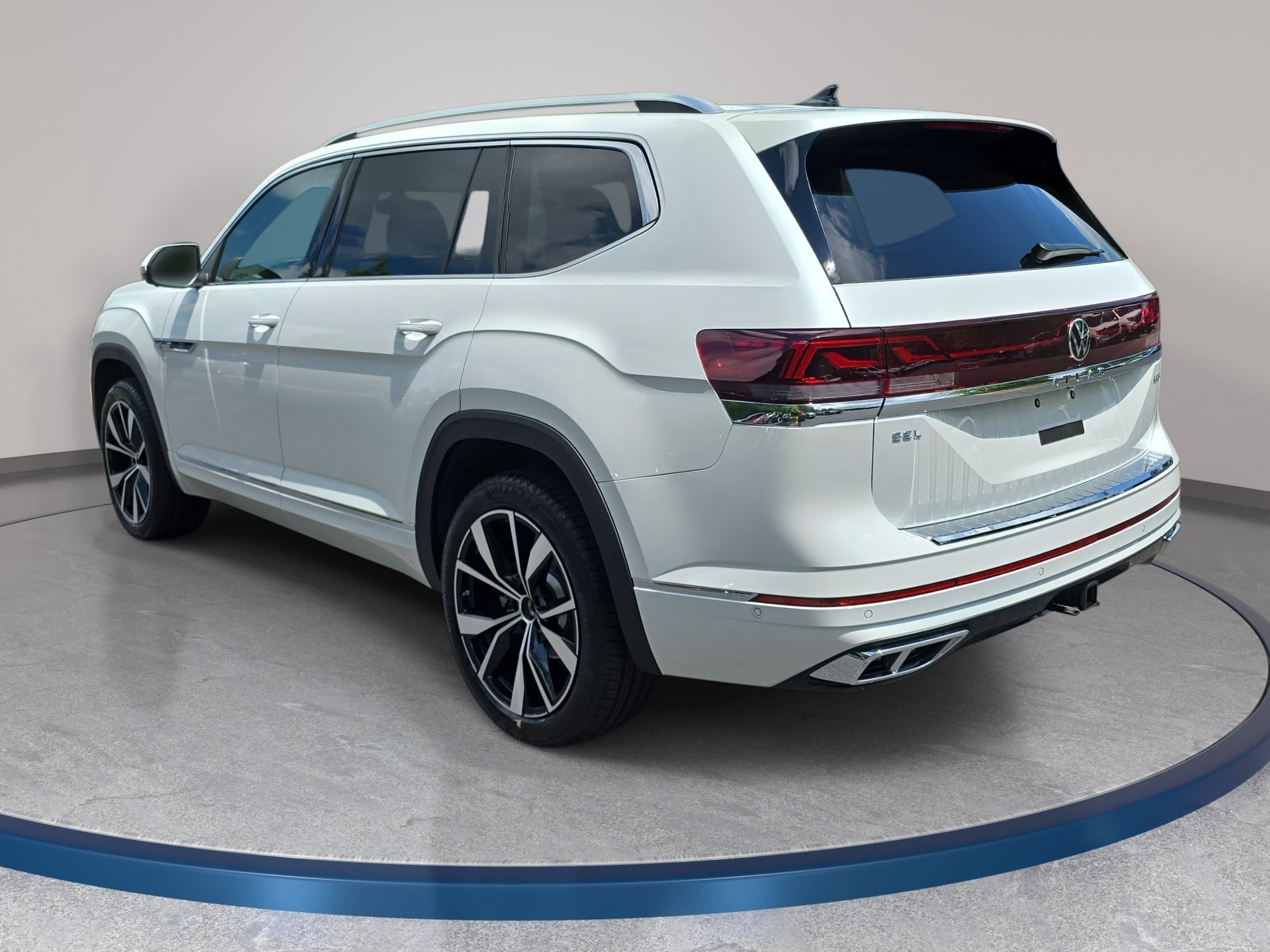 New 2026 Volkswagen Atlas SEL Premium R-Line AWD/4WD image 7