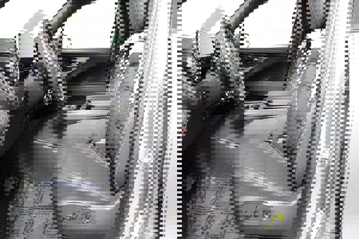 Used 2024 Chevrolet Blazer EV LT image 8