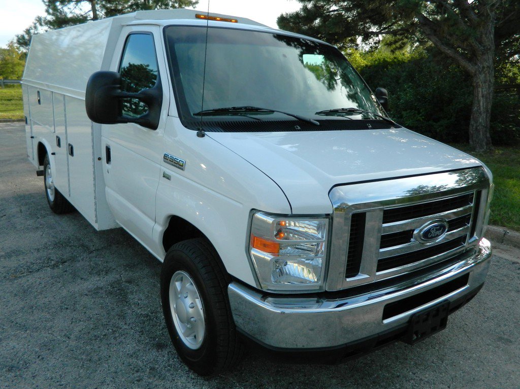 Used 2016 Ford E-350 and Econoline 350 Super Duty w/ Power Windows & Locks Group image 3