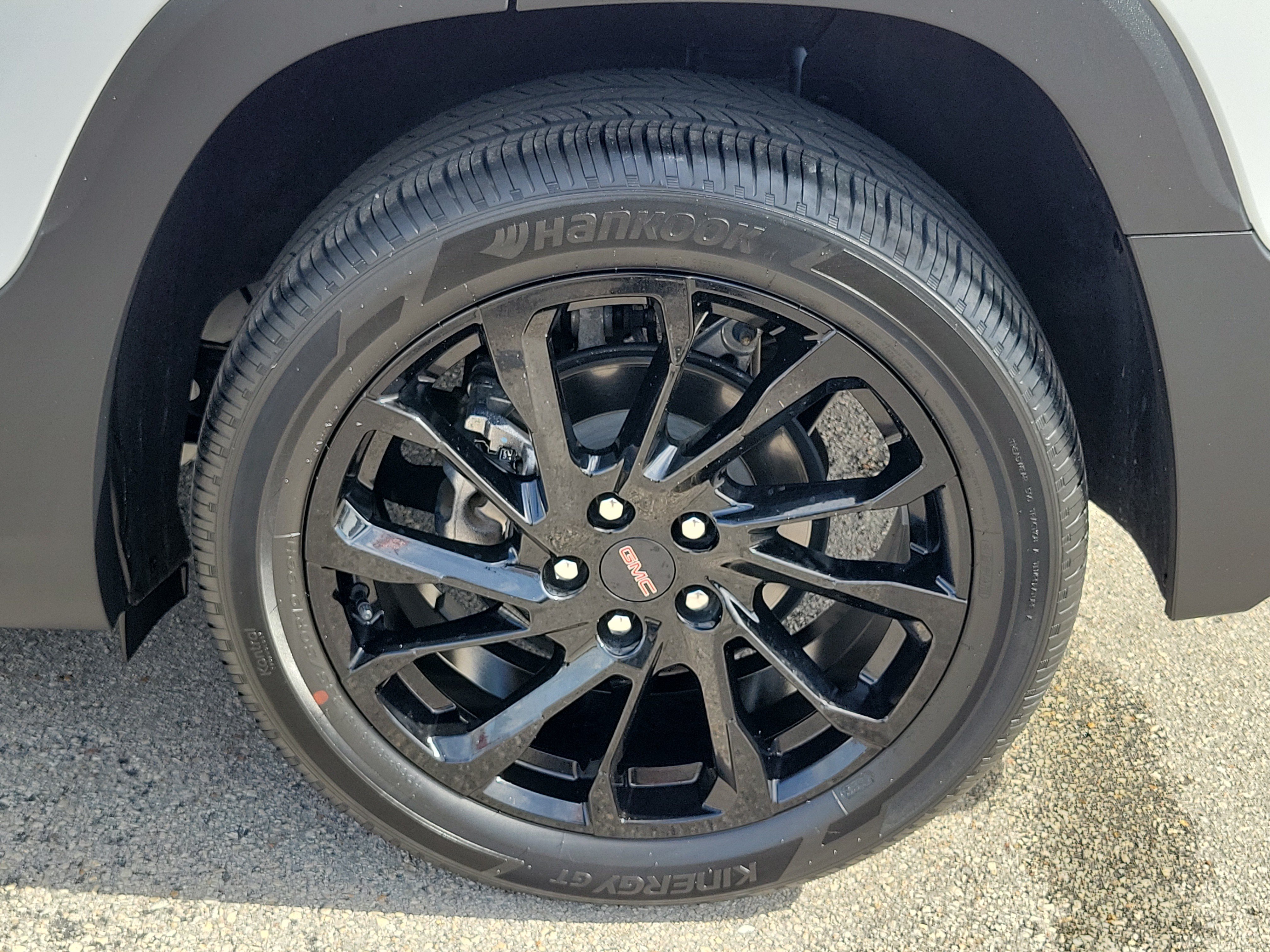 Used 2023 GMC Terrain SLE w/ Elevation Edition FWD image 29