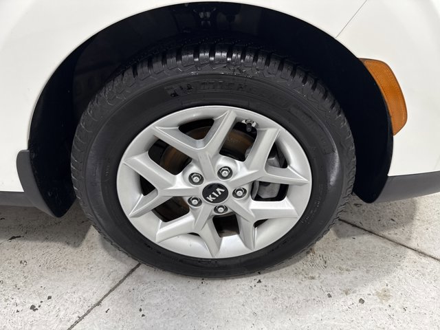 Certified 2021 Kia Soul LX FWD image 30