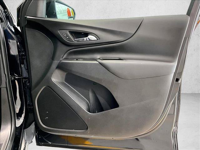 Used 2024 Chevrolet Equinox LT FWD image 19