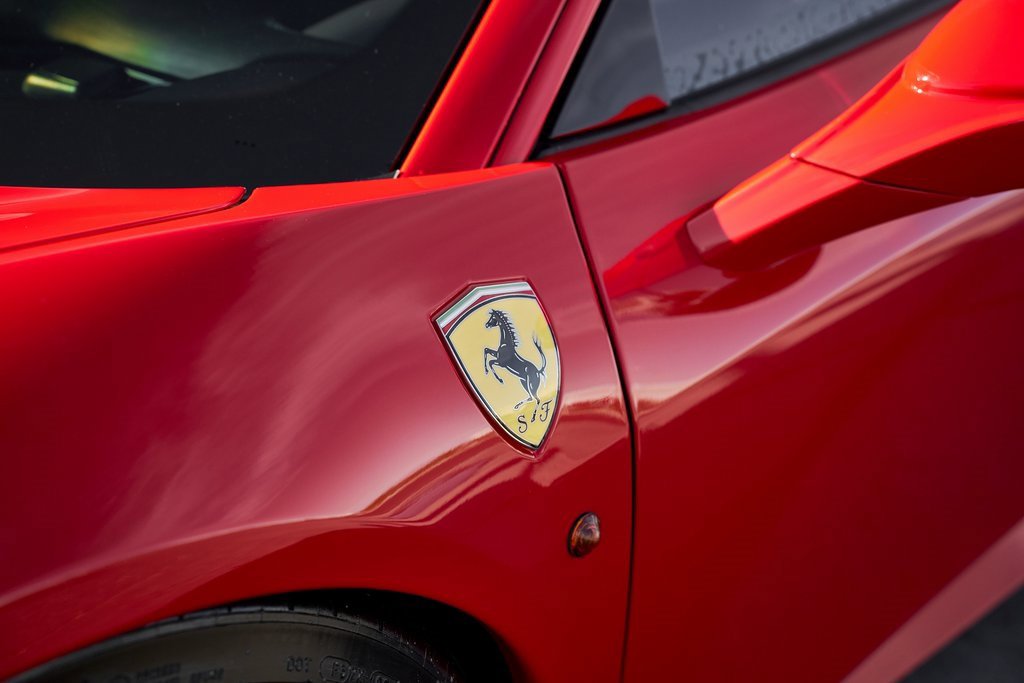 Used 2013 Ferrari 458 Italia Coupe image 8