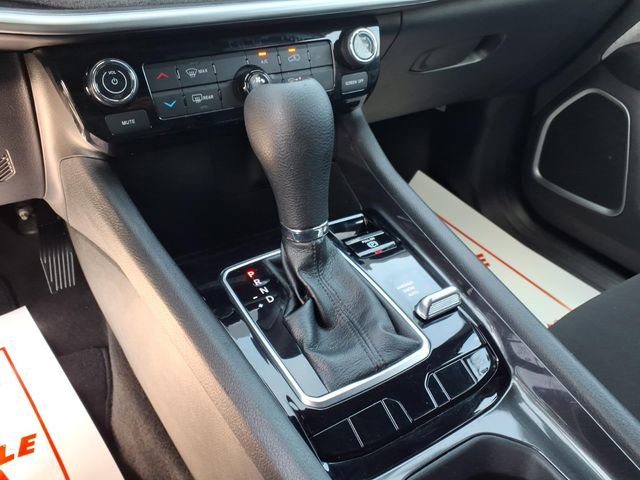 Used 2023 Jeep Compass Sport image 16