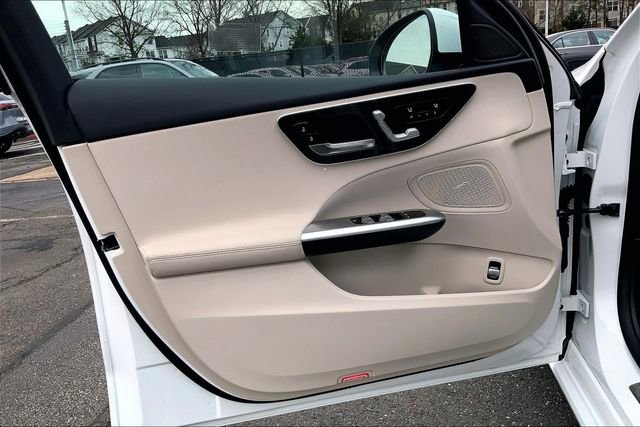 Certified 2025 Mercedes-Benz C 300 4MATIC Sedan image 18