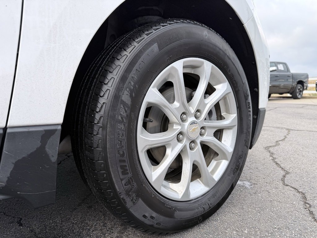 Used 2021 Chevrolet Equinox LT image 31