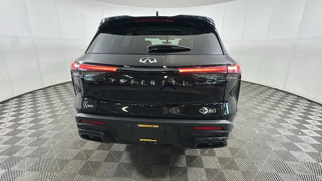 Used 2025 INFINITI QX60 Pure AWD/4WD image 3