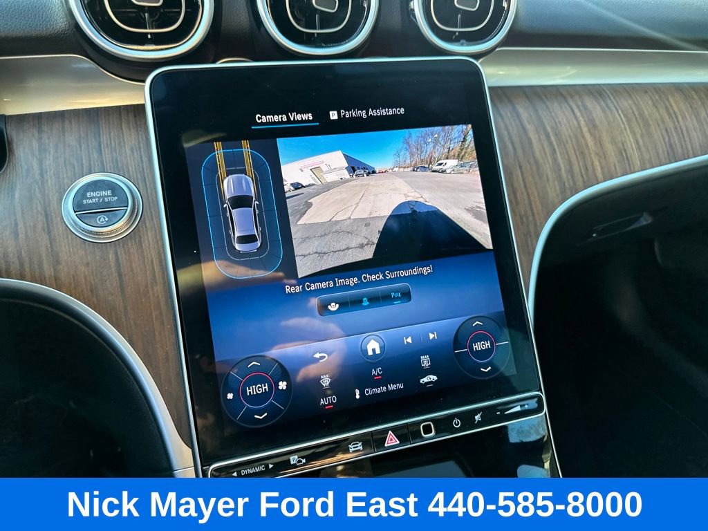 Used 2025 Mercedes-Benz C 300 4MATIC Sedan image 32
