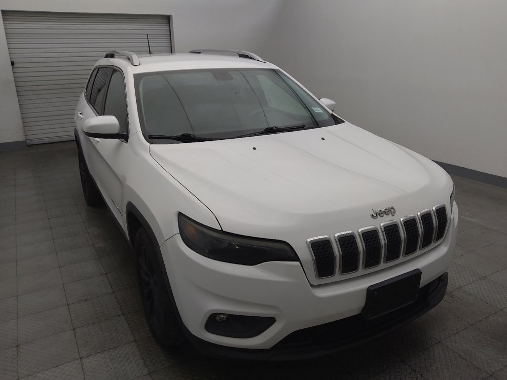 Used 2019 Jeep Cherokee Latitude Plus FWD image 14
