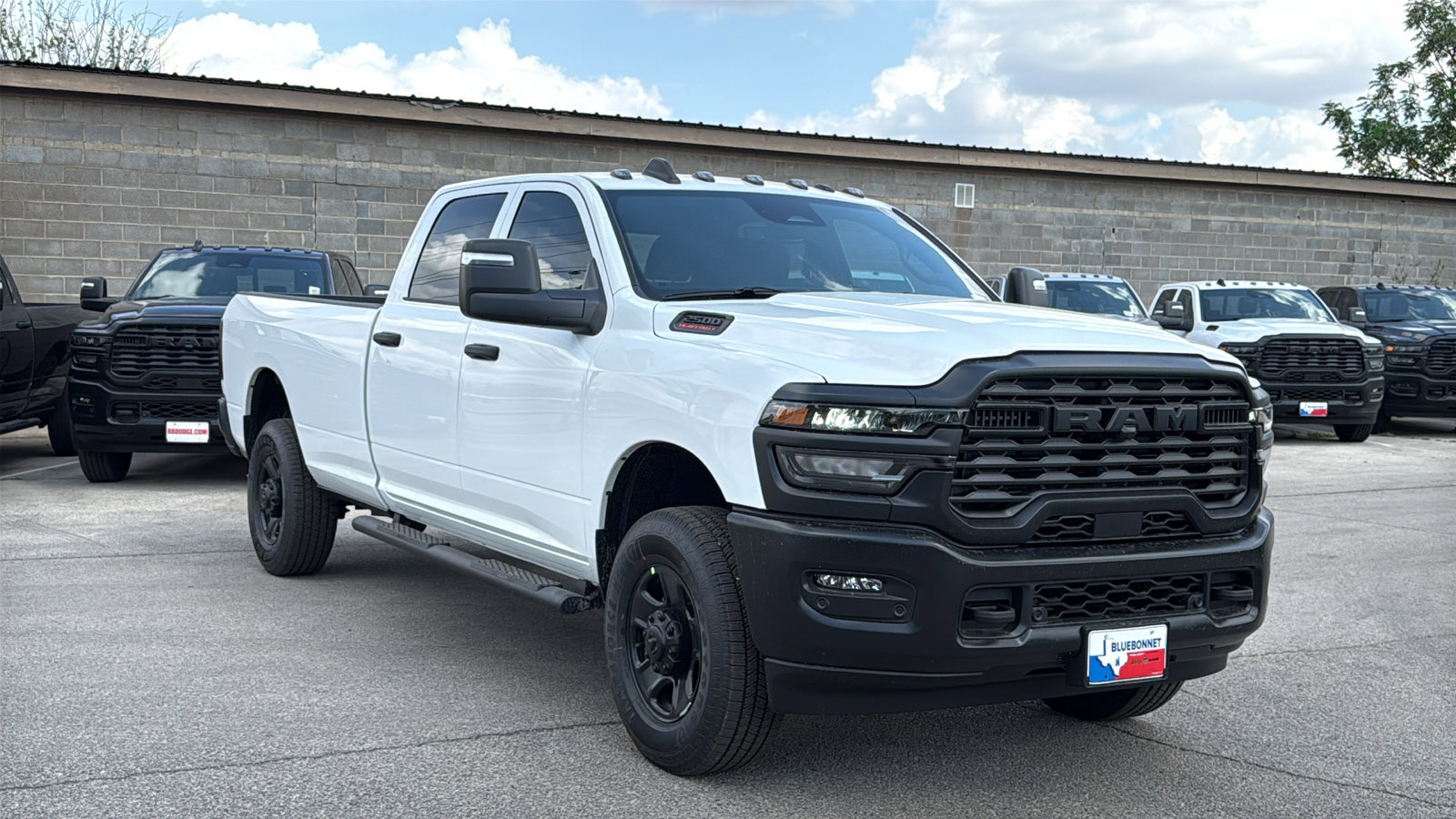 New 2026 RAM 2500 Tradesman AWD/4WD image 8