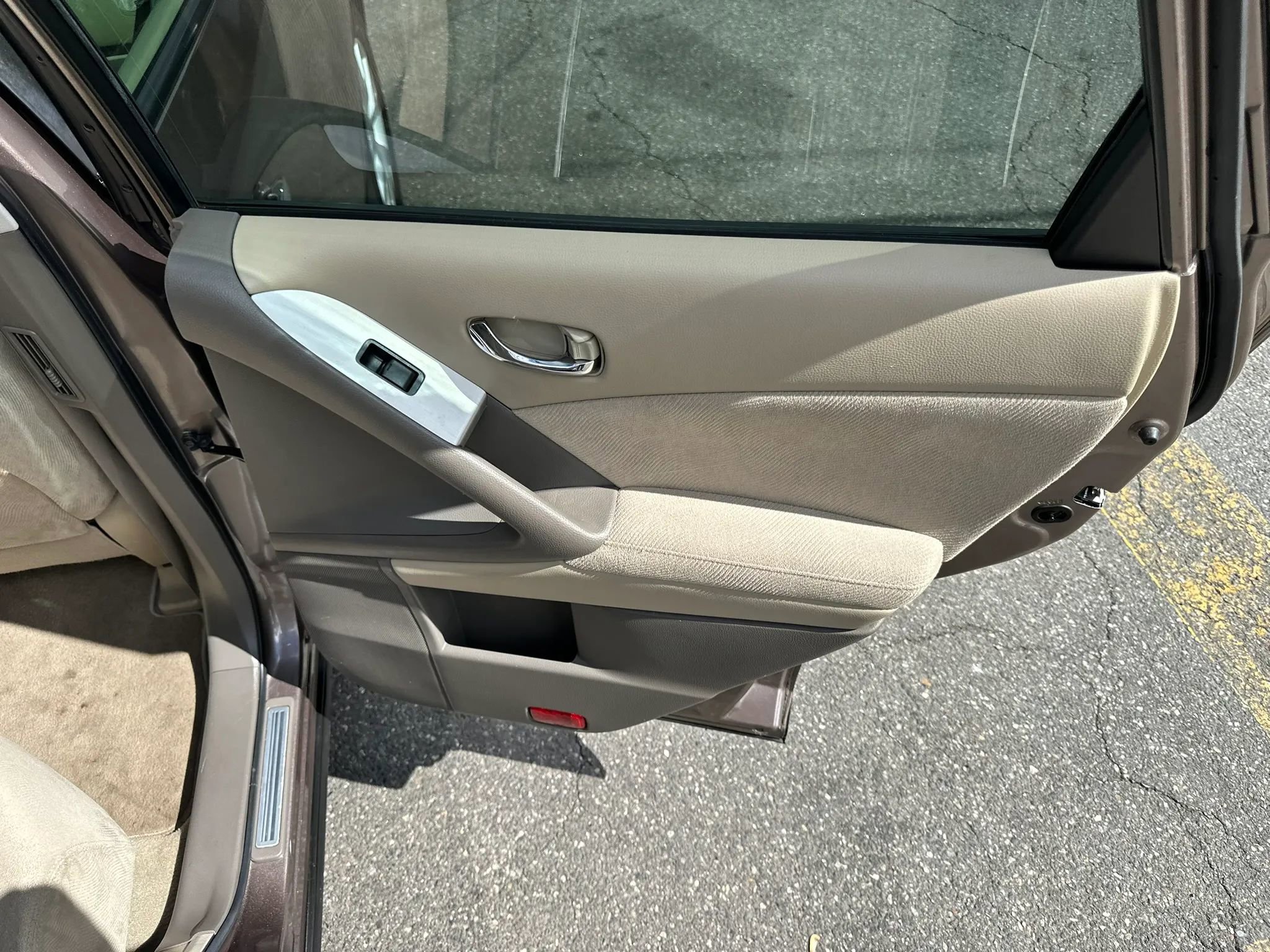 Used 2011 Nissan Murano SV AWD/4WD image 35