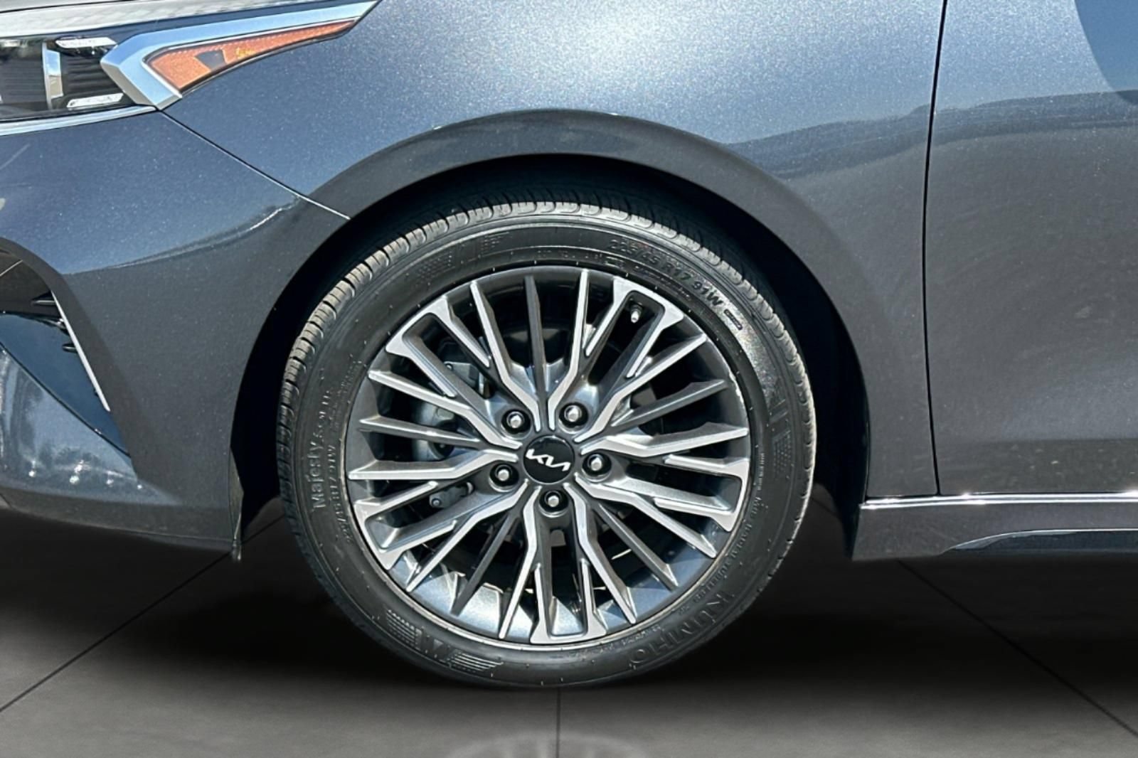 Certified 2024 Kia Forte GT-Line w/ GT-Line Premium Package FWD image 31