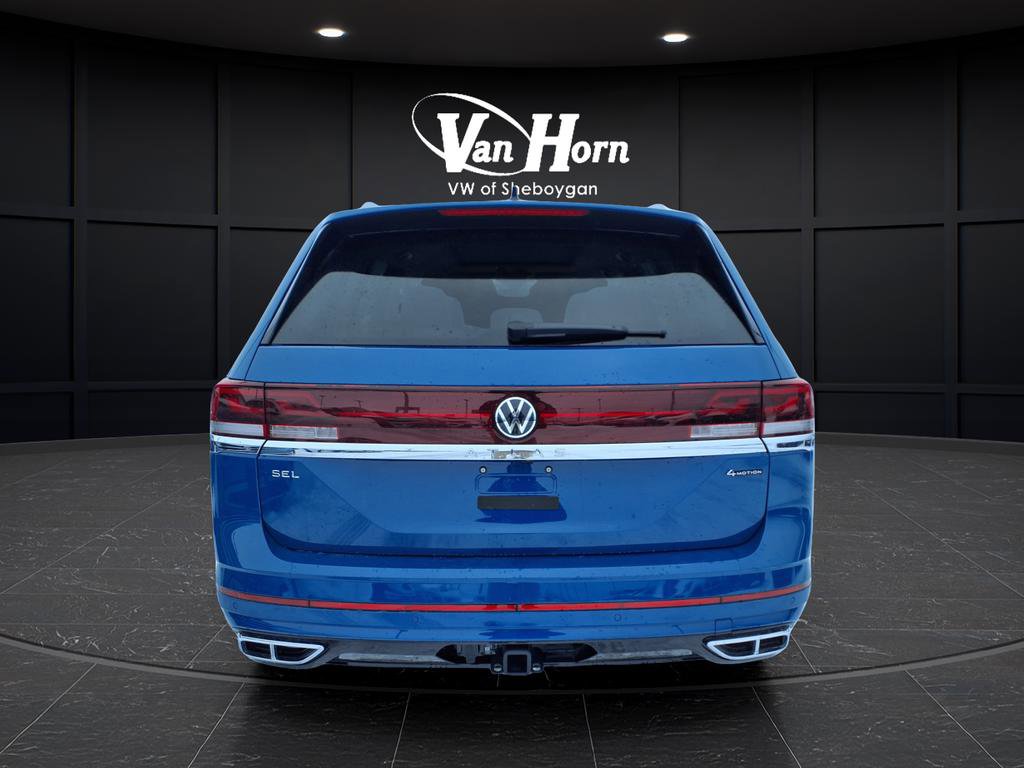 Used 2025 Volkswagen Atlas SEL Premium R-Line image 4