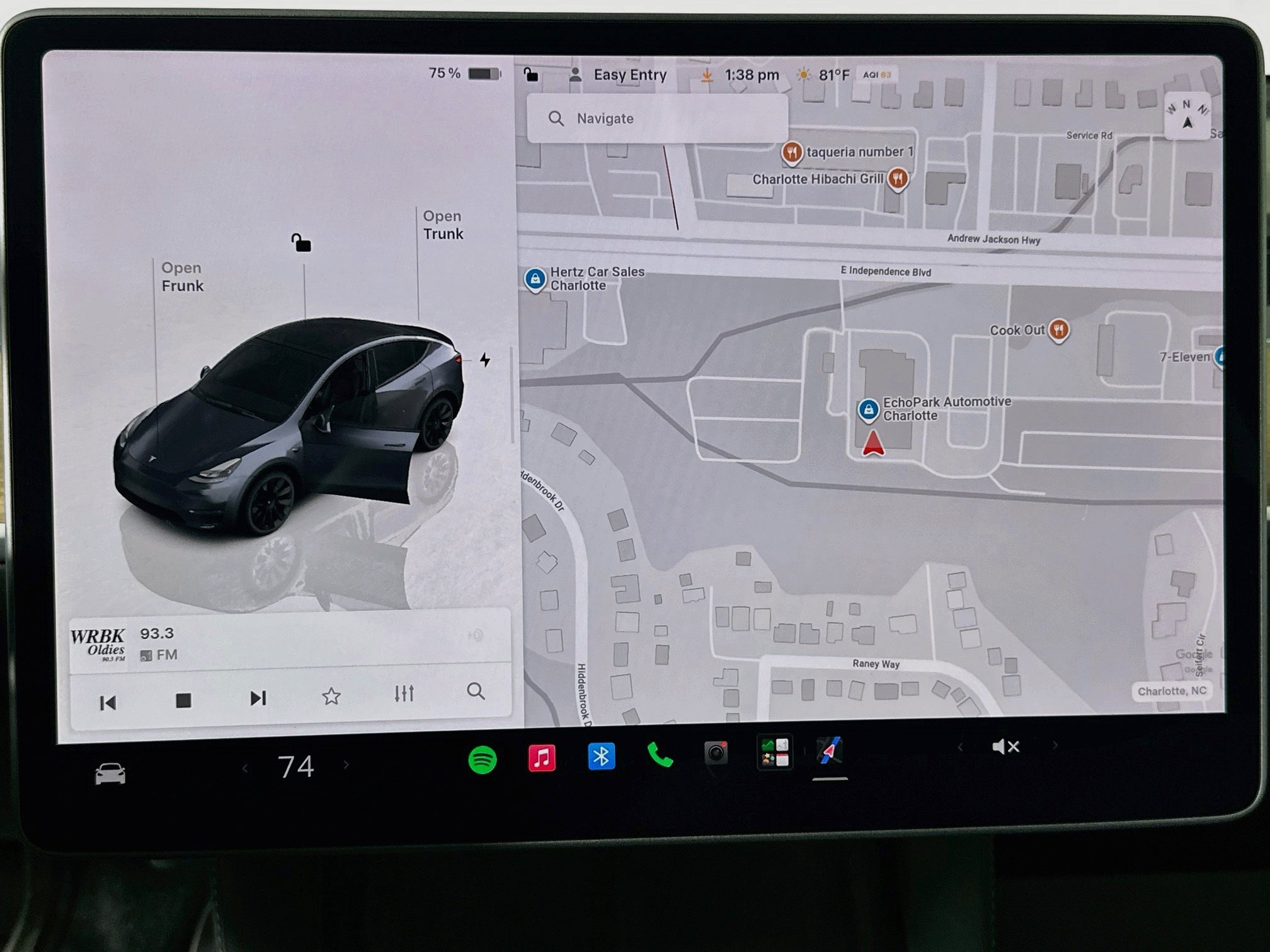 Used 2023 Tesla Model Y 2WD image 21