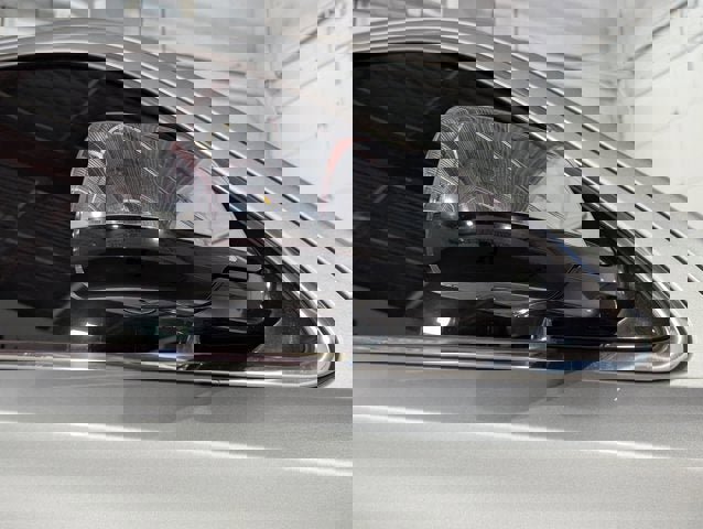 Used 2017 Chevrolet Suburban Premier image 48