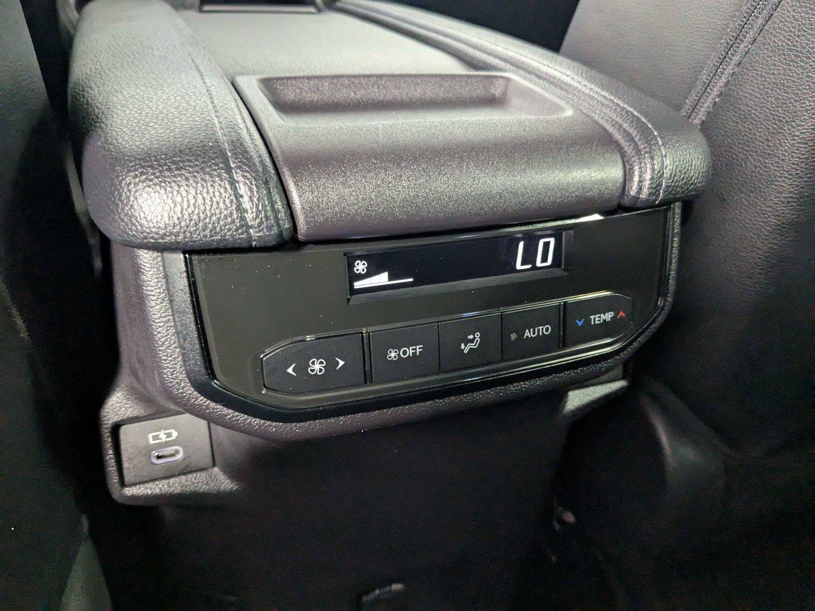 Certified 2026 Toyota Grand Highlander AWD image 38