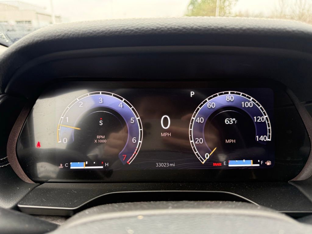 Used 2023 Jeep Grand Cherokee L Limited image 18