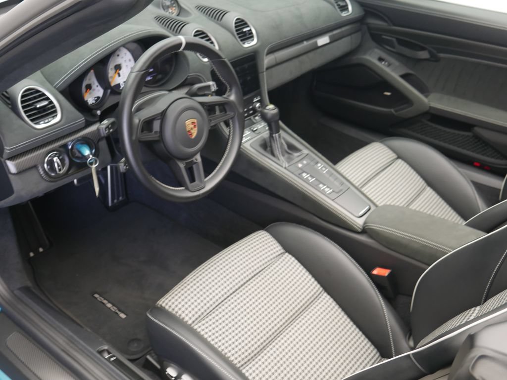 Certified 2024 Porsche 718 Boxster Spyder RS RWD image 6