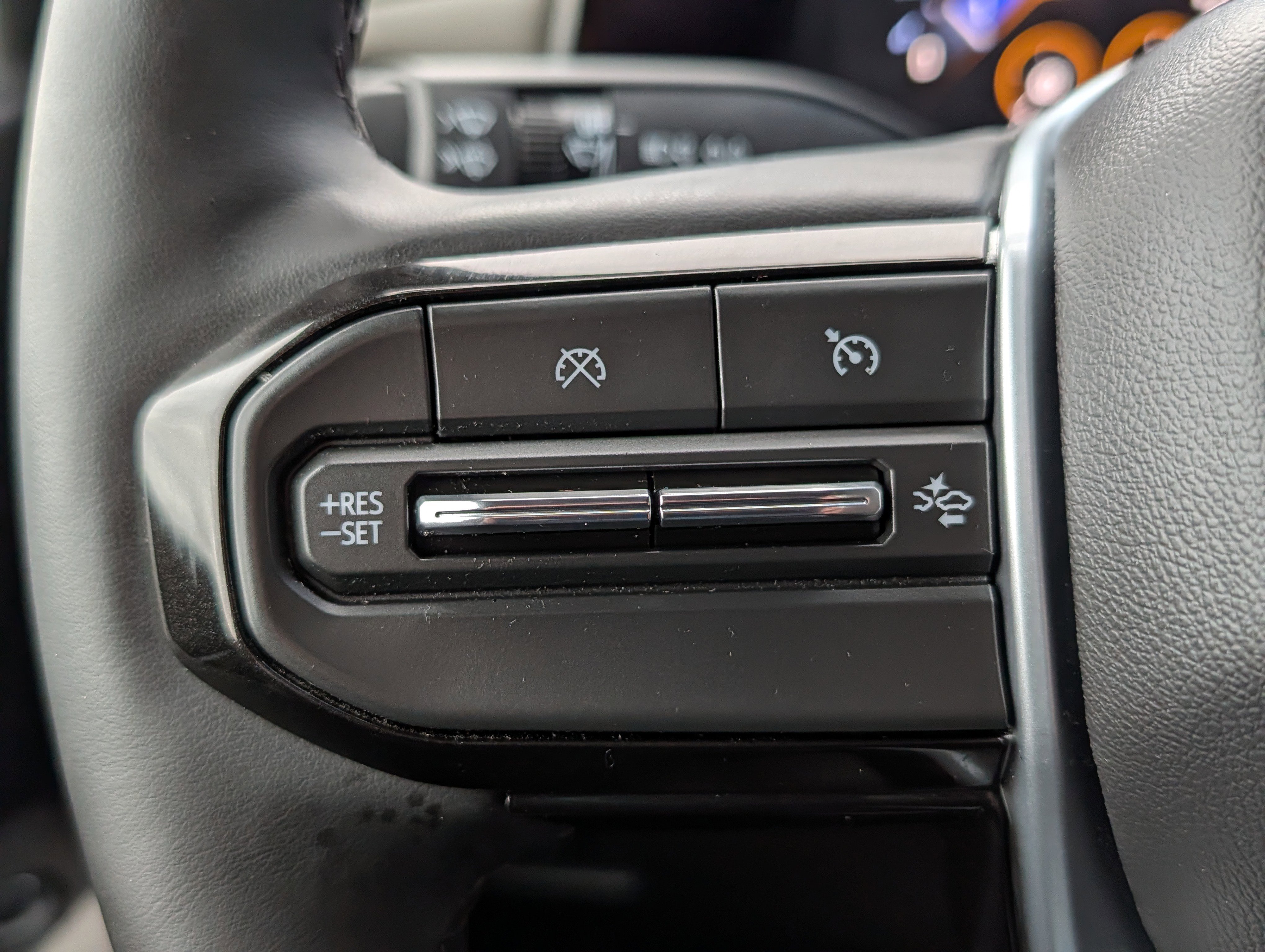 Certified 2025 Chevrolet Colorado ZR2 w/ Technology Package AWD/4WD image 22