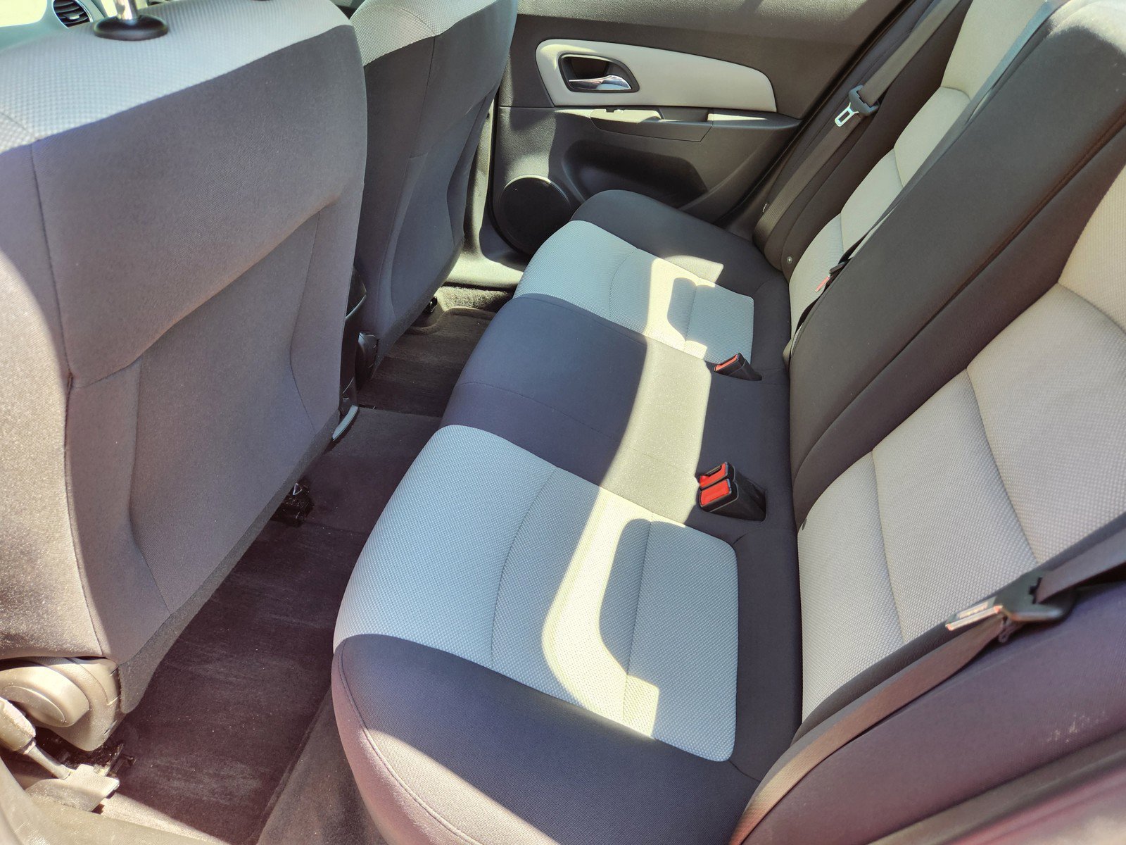 Used 2016 Chevrolet Cruze LS image 11