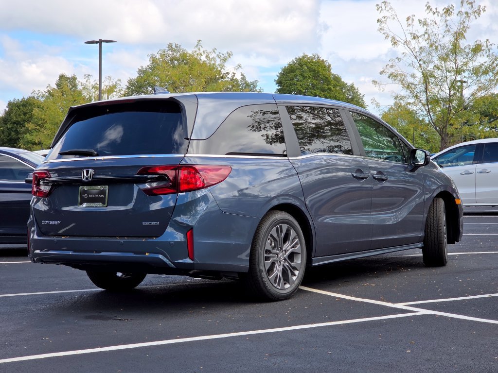 New 2027 Honda Odyssey Touring image 28