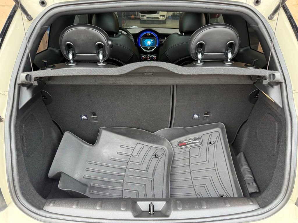 Used 2019 MINI Cooper S image 16