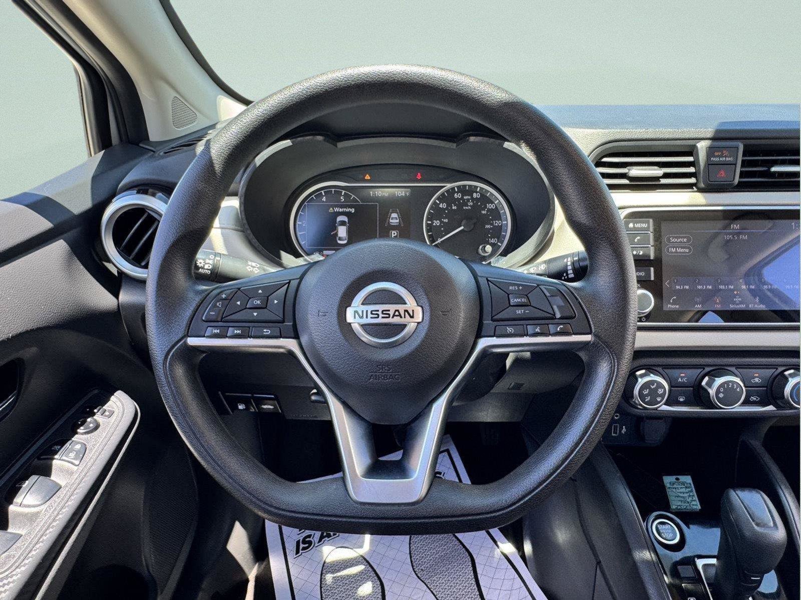 Used 2022 Nissan Versa SV FWD image 14