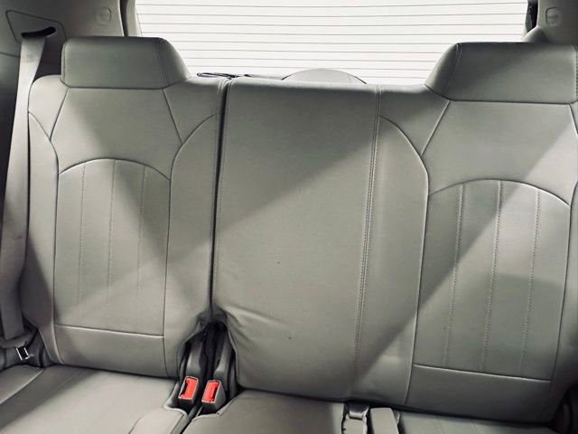 Used 2015 Buick Enclave Leather image 20
