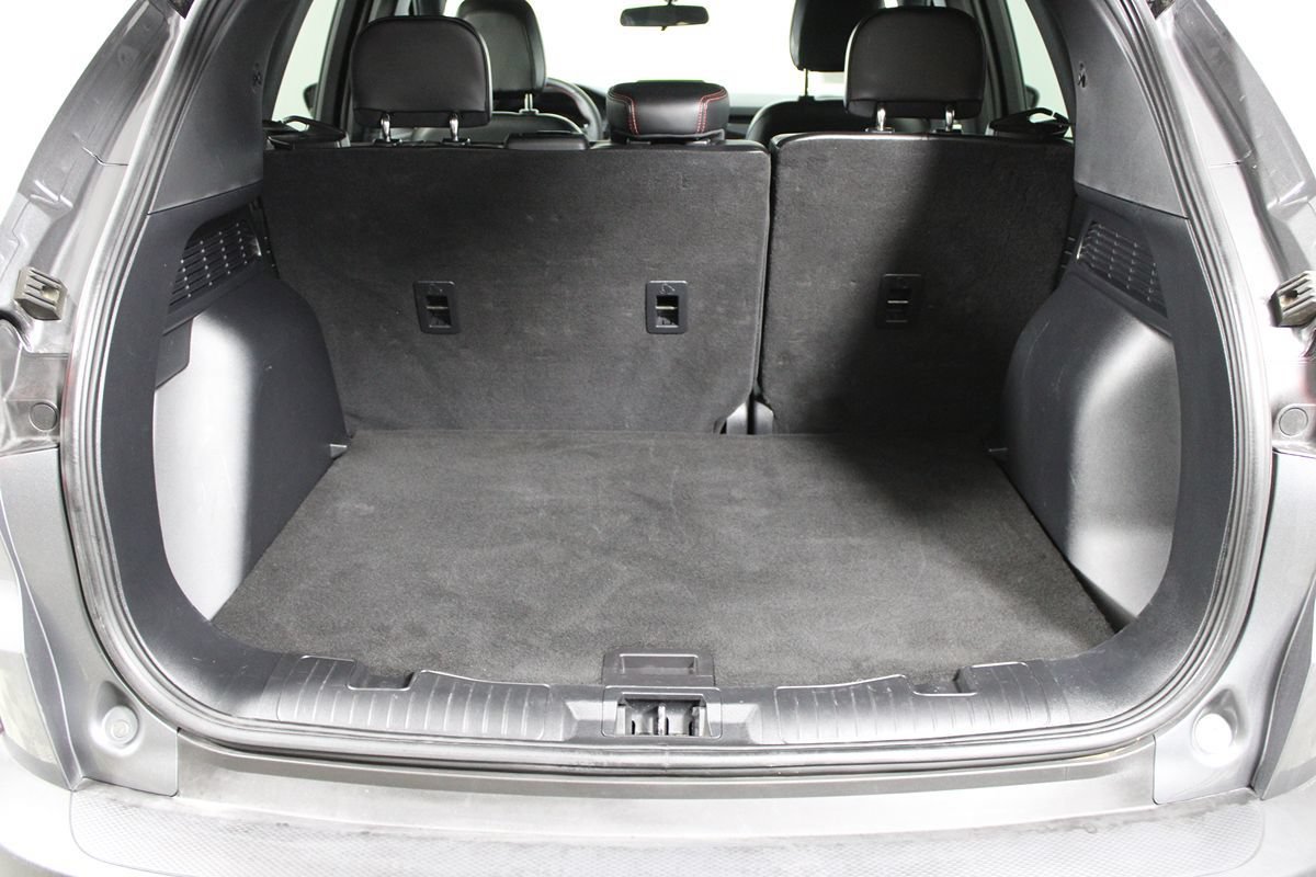 Used 2025 Ford Escape ST-Line FWD image 35