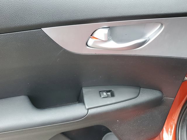 Certified 2023 Kia Forte LXS FWD image 11