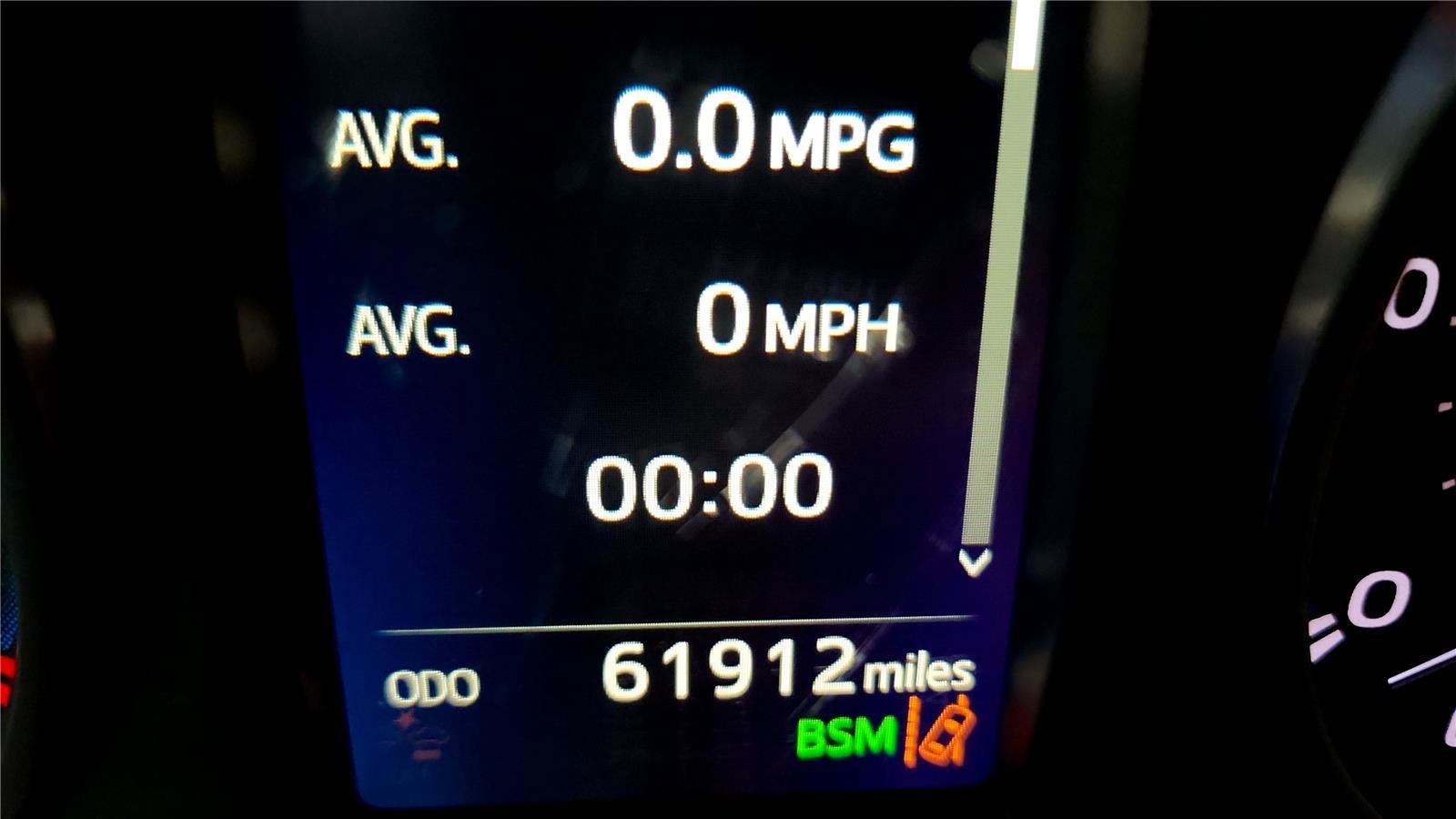 Used 2018 Toyota RAV4 XLE image 27