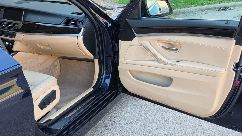 Used 2015 BMW 528i Sedan image 22