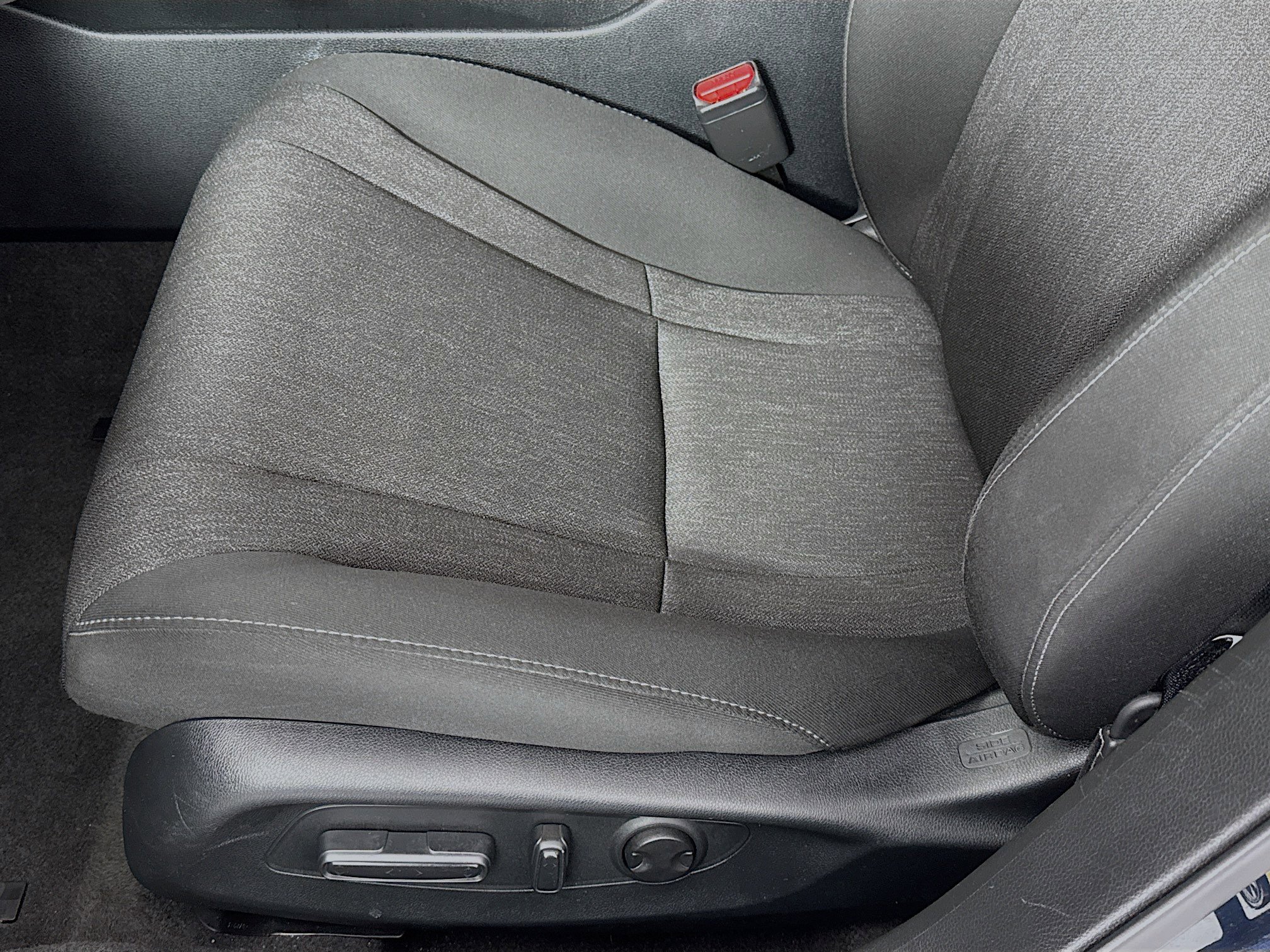 Certified 2024 Honda Accord EX image 18
