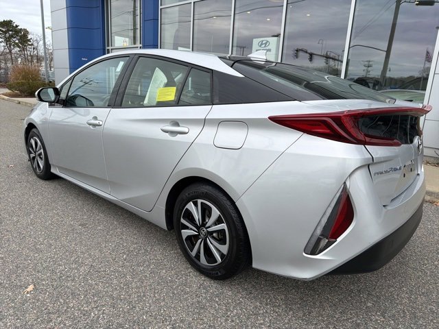 Used 2018 Toyota Prius Prime Premium image 7