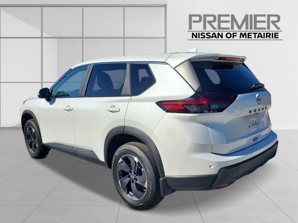 New 2026 Nissan Rogue SV image 4