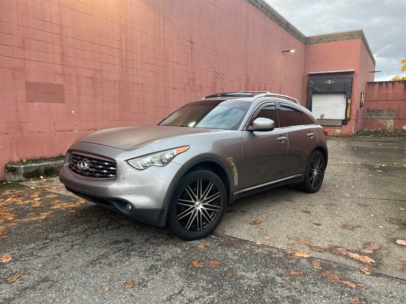 Used 2011 INFINITI FX35 2WD w/ Premium Pkg image 1