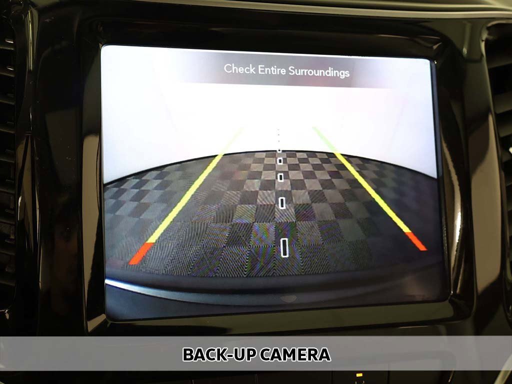 Used 2019 Jeep Cherokee Overland w/ Technology Group image 7