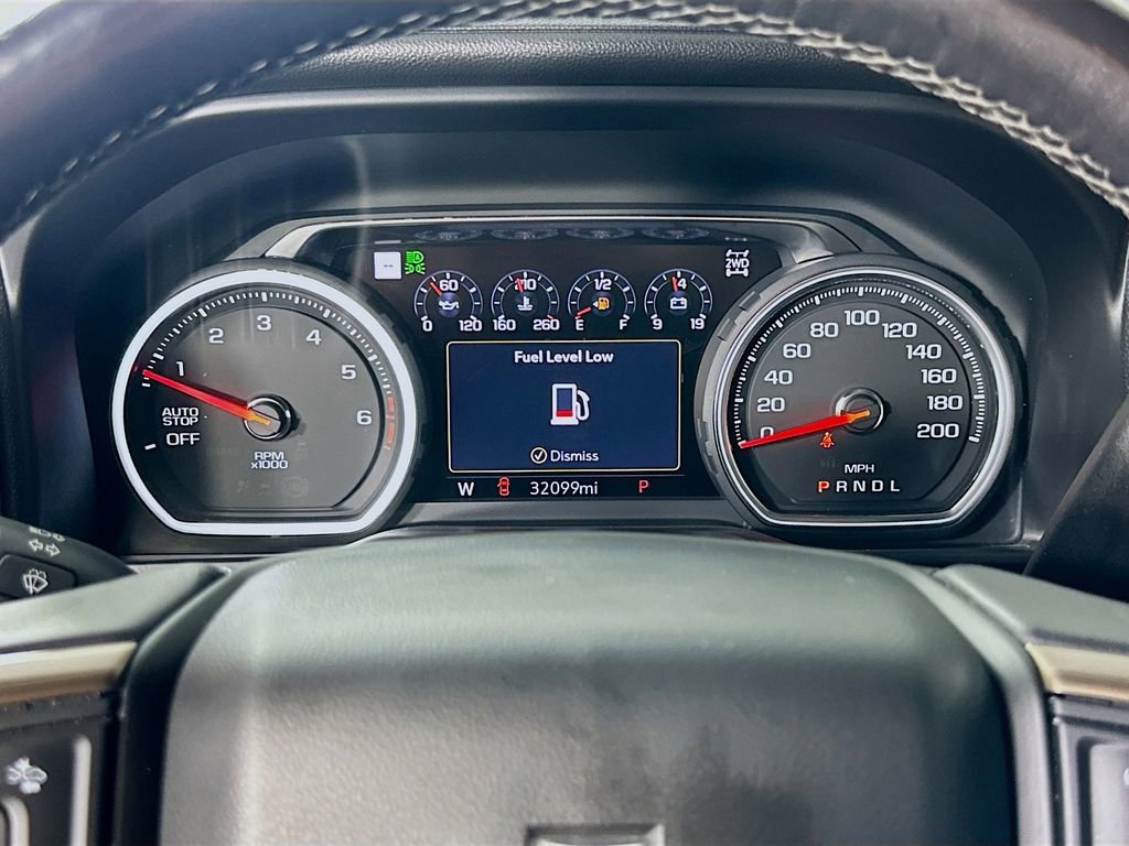 Used 2021 Chevrolet Silverado 1500 High Country w/ Technology Package AWD/4WD image 25