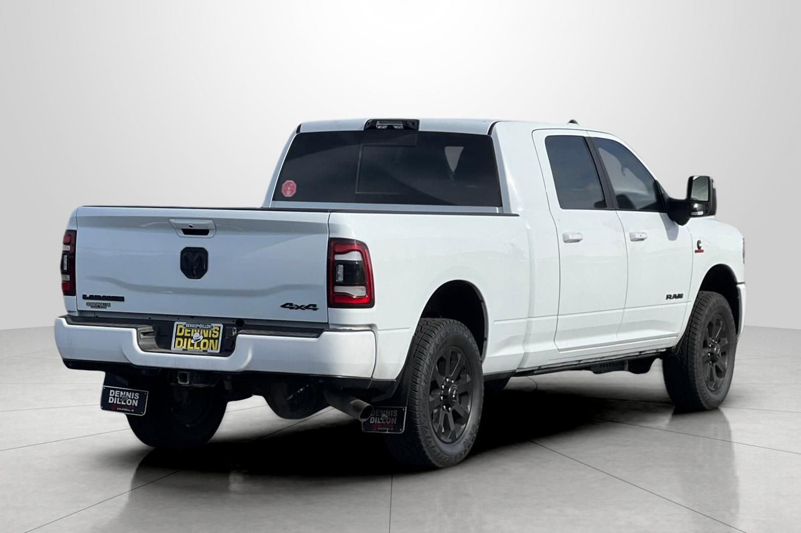 Used 2023 RAM 3500 Laramie w/ Night Edition image 4