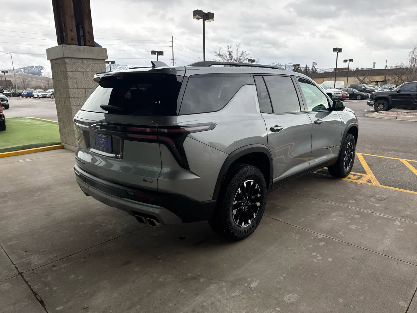 Certified 2024 Chevrolet Traverse Z71 w/ Enhanced Driving Package image 4