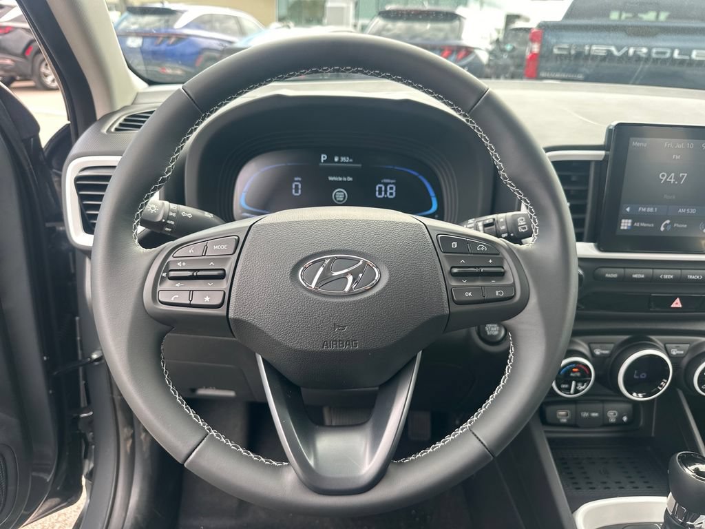 New 2026 Hyundai Venue SEL FWD image 17