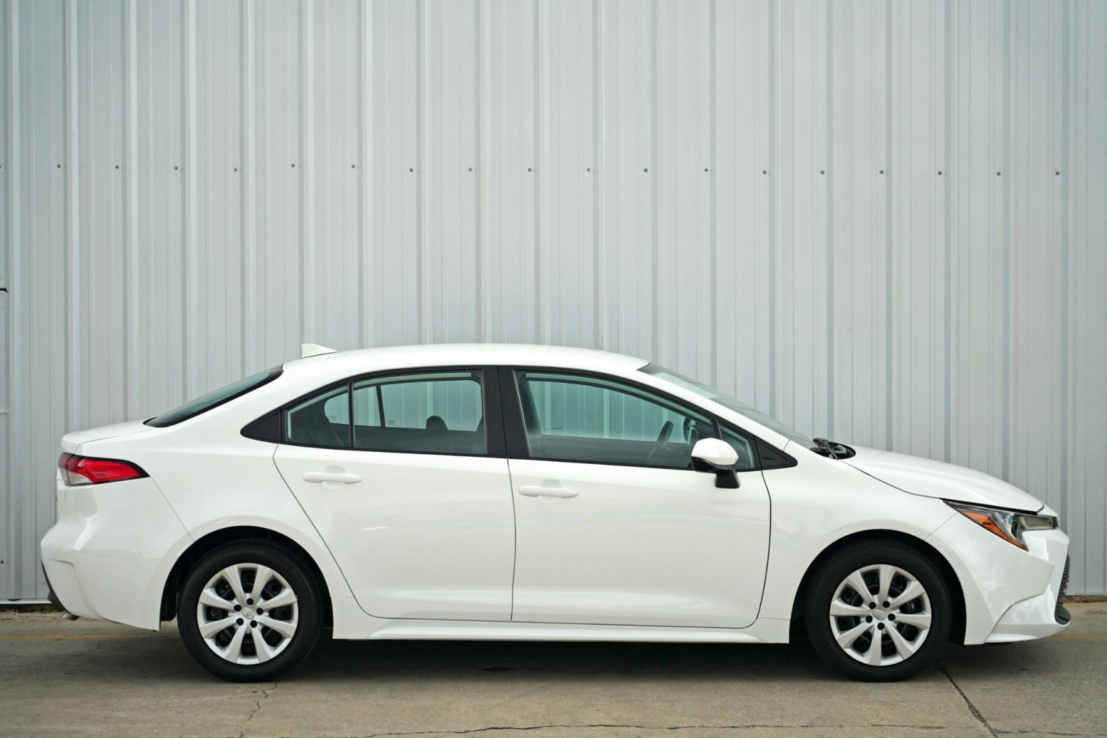 Used 2024 Toyota Corolla LE image 47