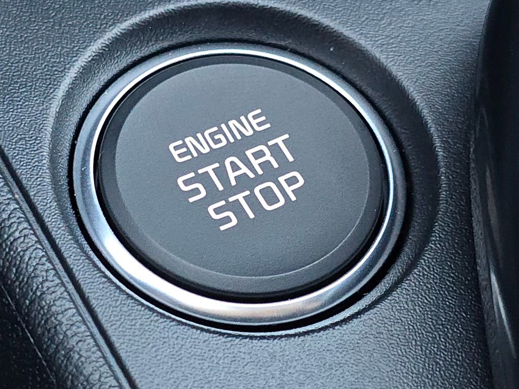 New 2025 Kia K4 LXS image 30