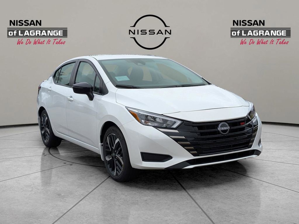 New 2025 Nissan Versa SR w/ Trunk Package image 3