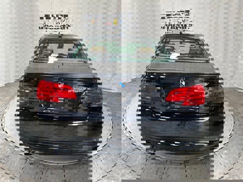 Used 2011 BMW 328i xDrive Coupe w/ Premium Pkg image 9