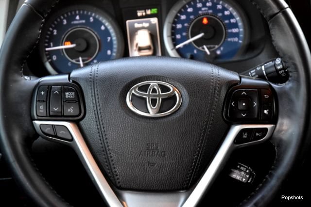 Used 2020 Toyota Sienna Limited Premium FWD image 19