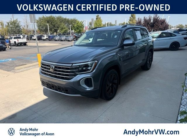 Used 2024 Volkswagen Atlas SE w/ Black Wheel Package AWD/4WD image 3