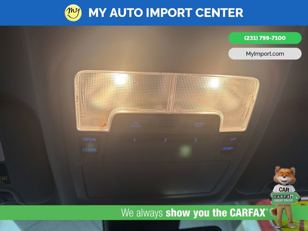 Used 2017 Toyota Highlander XLE image 24