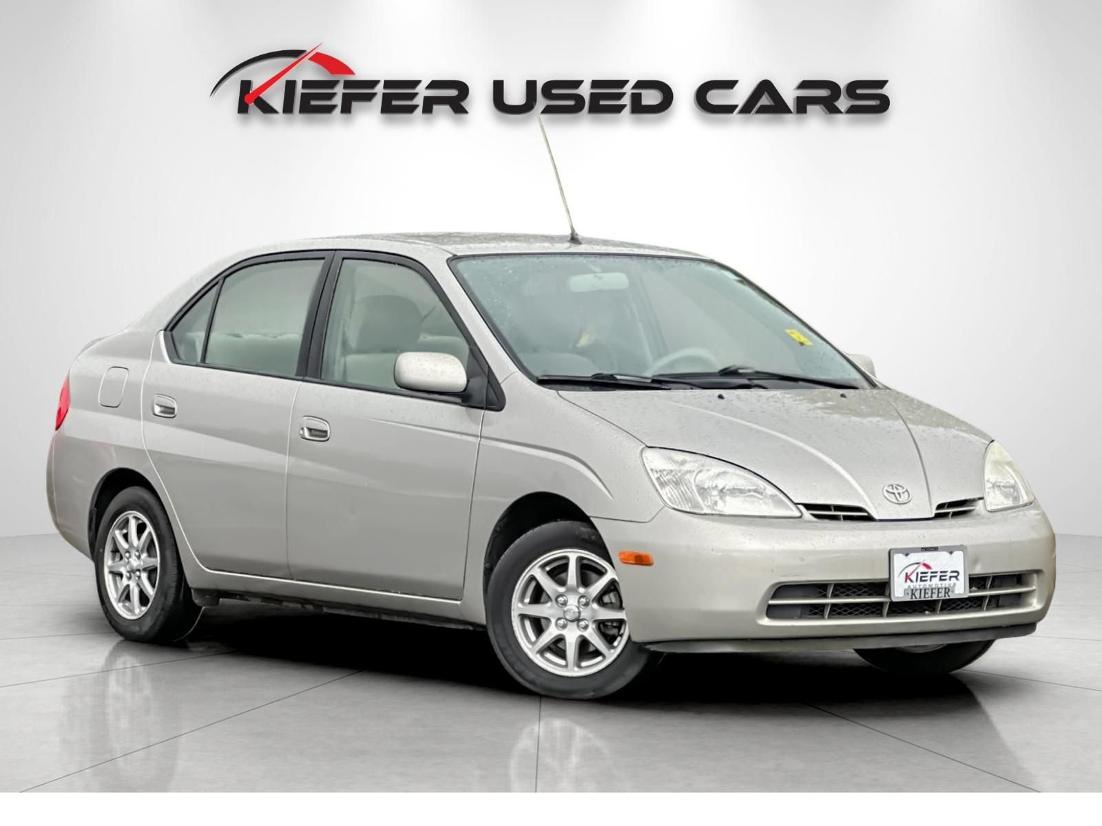 Used 2002 Toyota Prius FWD image 2